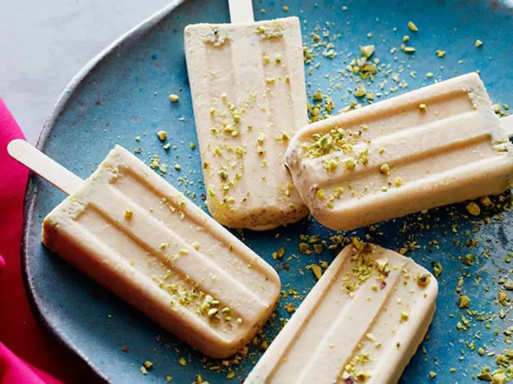 Pistachio Kulfi Pop